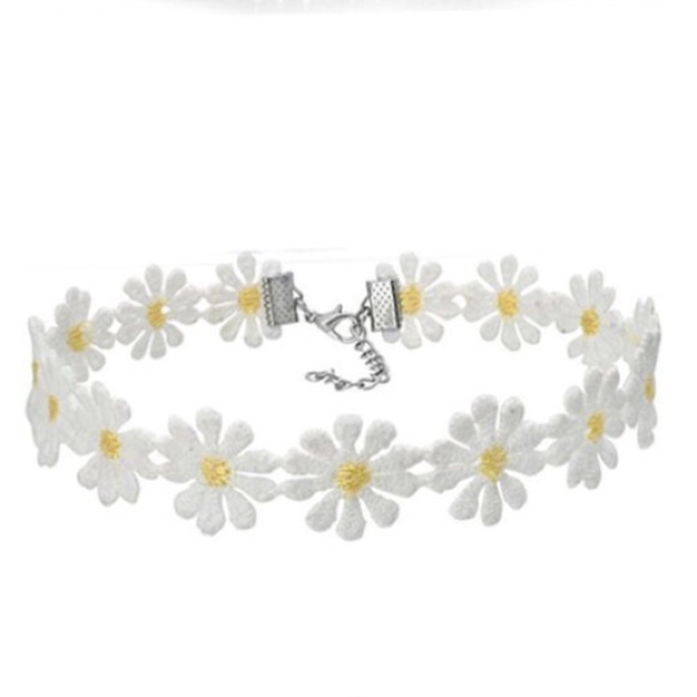 White Flower Choker